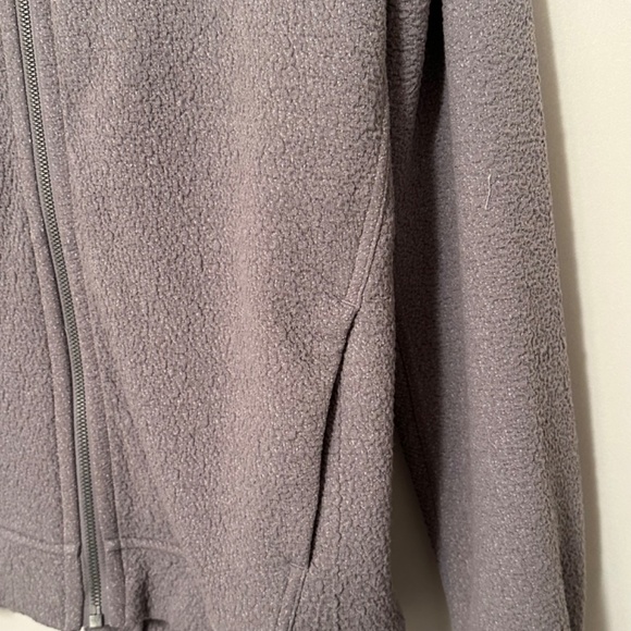 Lululemon Pave New Ways Full-Zip in Glacier Grey / White - Picture 9 of 9